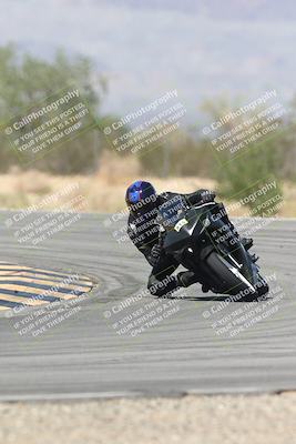 media/Oct-02-2025-Racers Edge (Thu) [[2c91cb6ab3]]/2-A Group/Session 3-Turn 7 (1130am)/